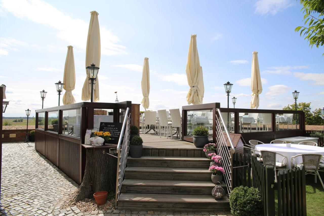 Ringhotel Schloss Tangermünde Exterior foto