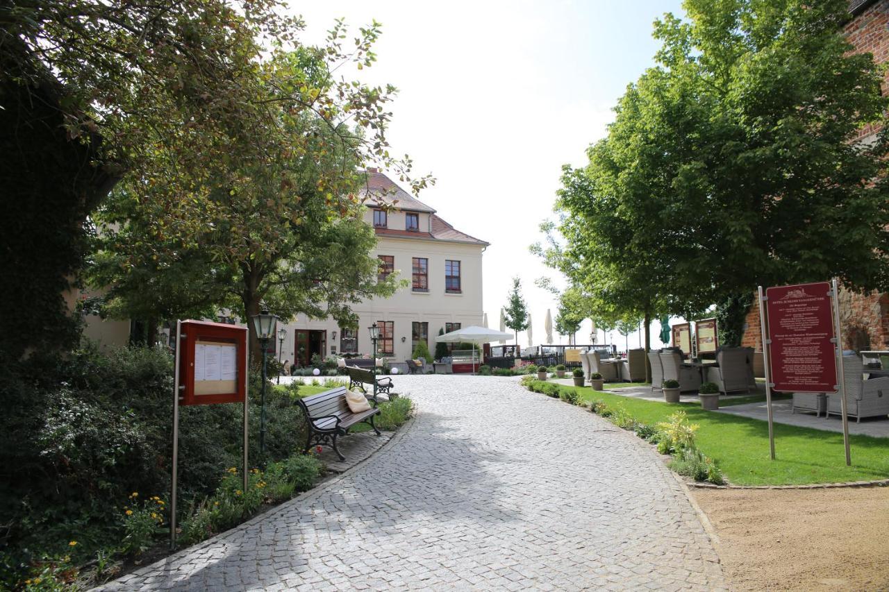 Ringhotel Schloss Tangermünde Exterior foto